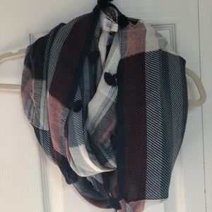 NWT Plaid Loft Infinity Scarf